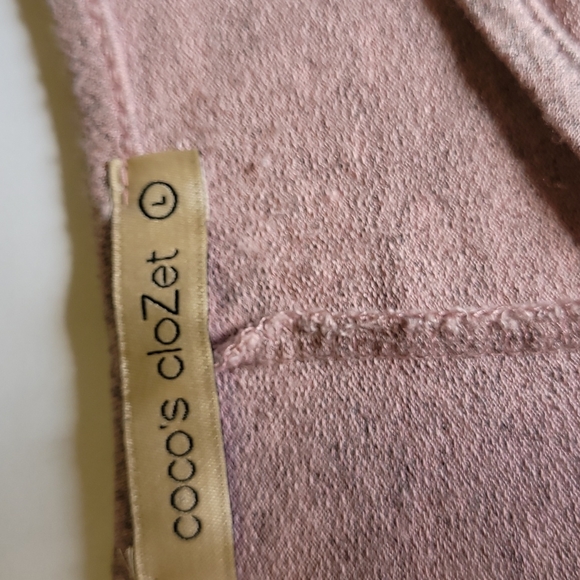 Top - Picture 3 of 3